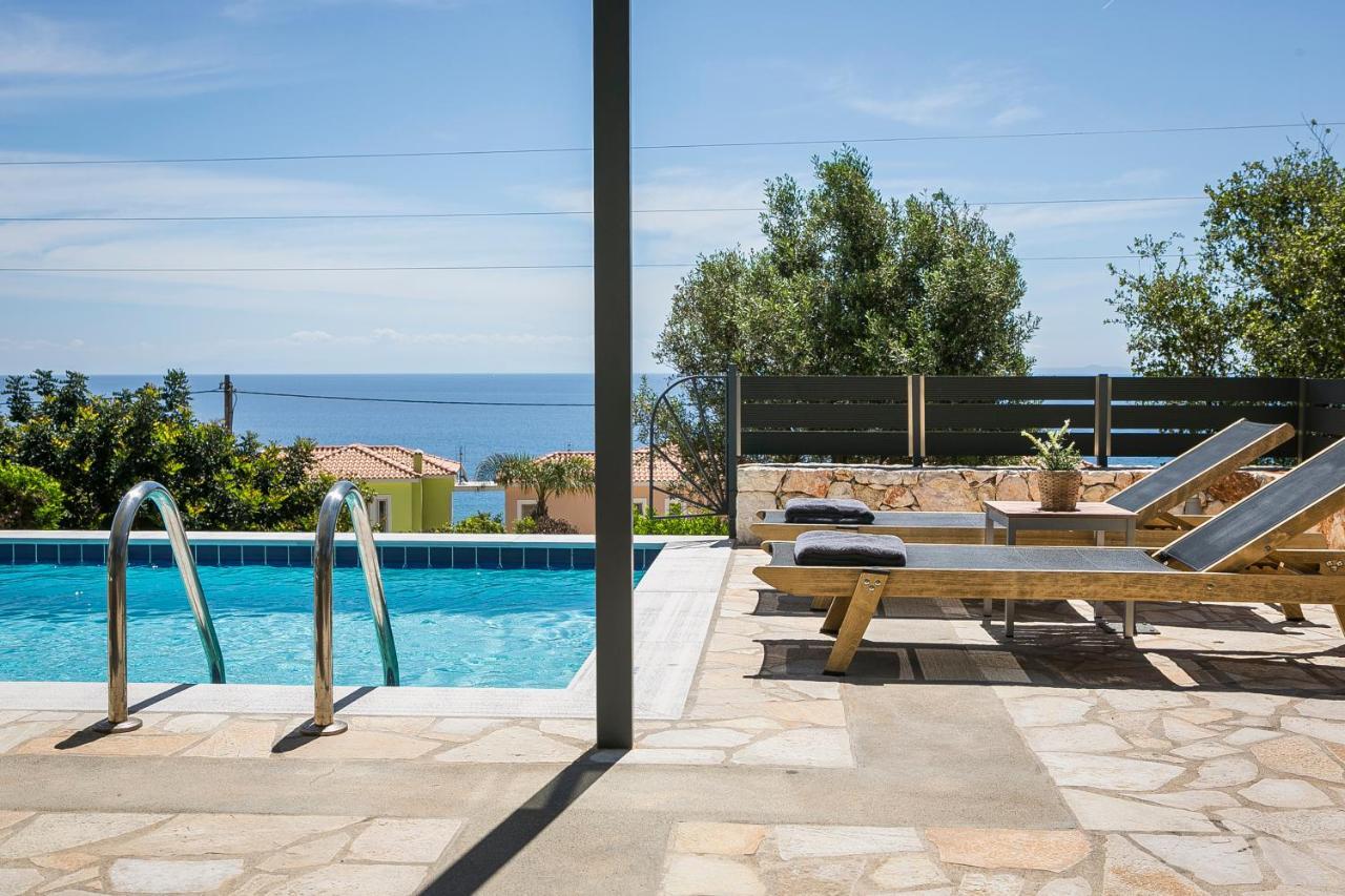 Villa Sea Front Spathíon Extérieur photo